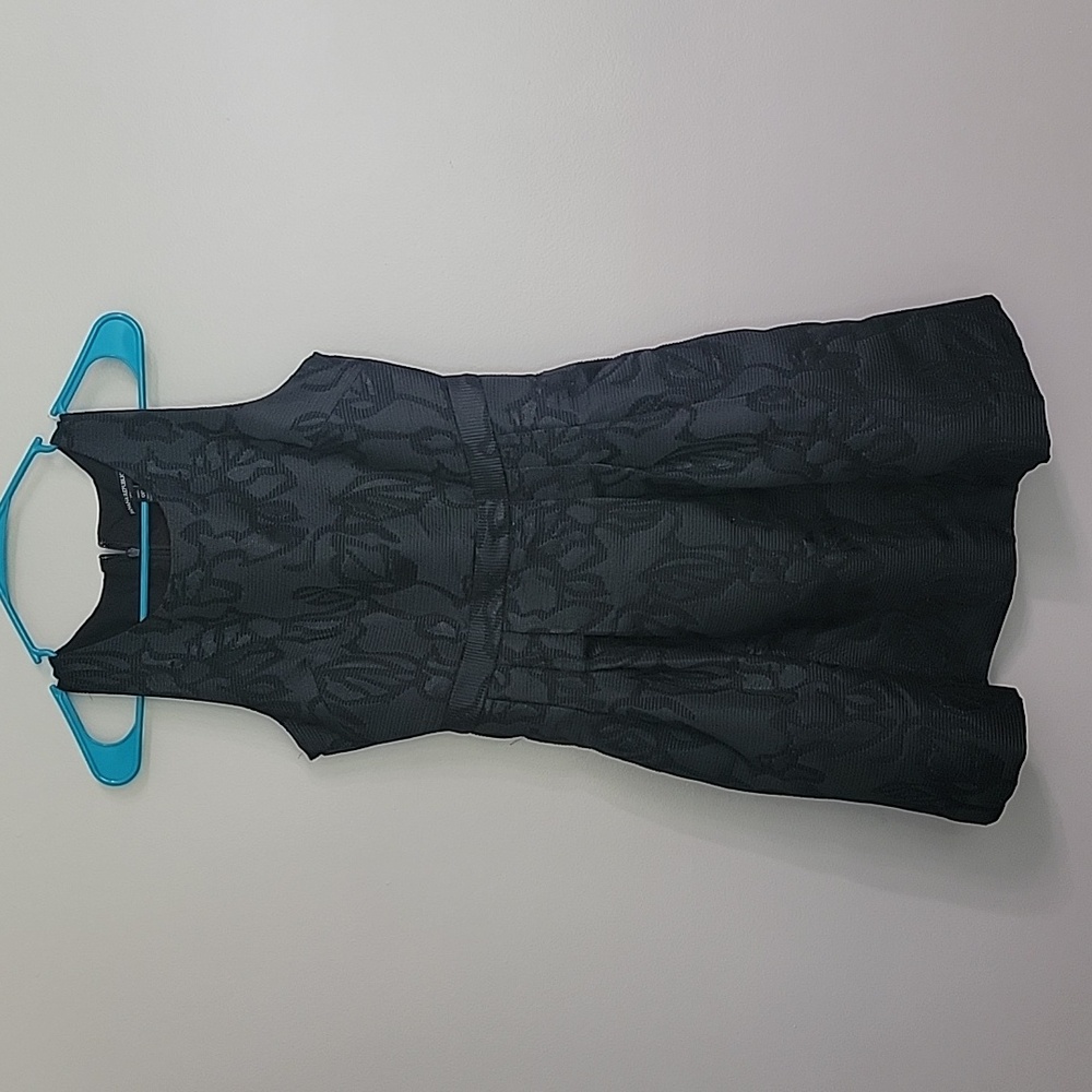 Banana Republic Black Pleated Sleeveless Dress Size 0P